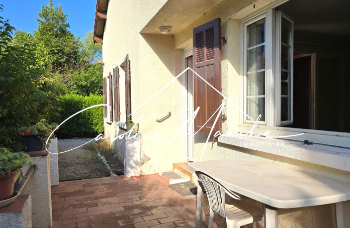 Maison de plain-pied de 67m² - 2 chambres - jardin et garage — photo 3