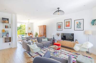 Maison totalement rénovée avec 3 ou 4 chambres et dépendances — photo du bien