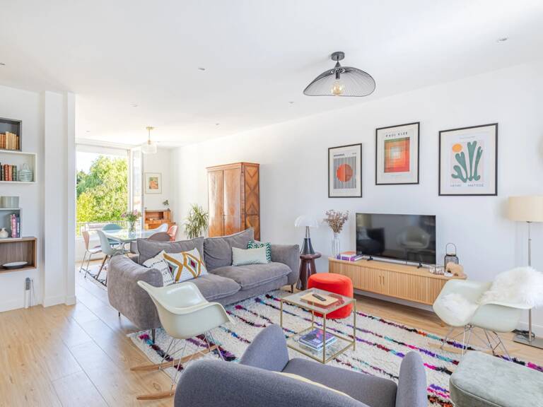 Maison totalement rénovée avec 3 ou 4 chambres et dépendances — photo 1
