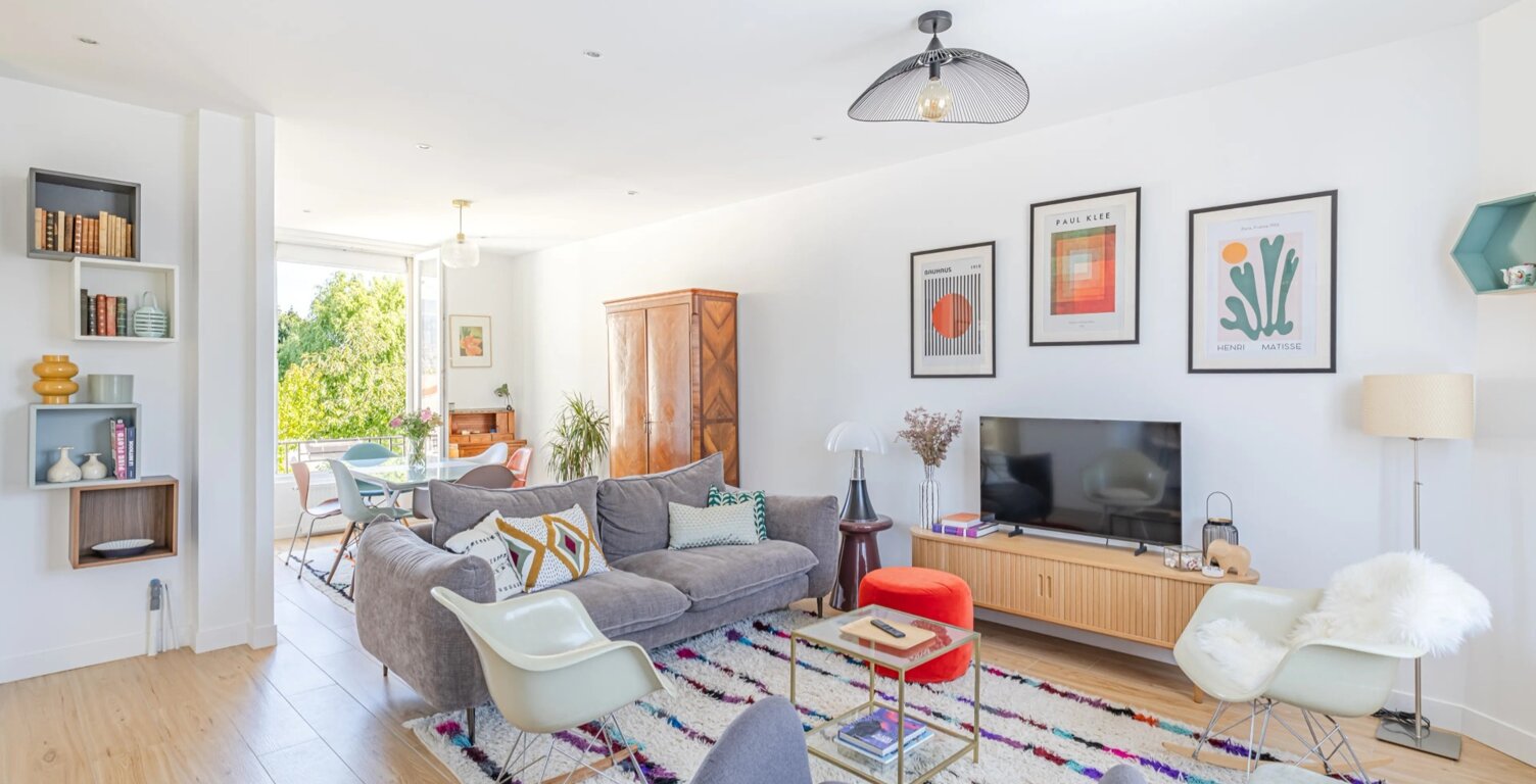 Maison totalement rénovée avec 3 ou 4 chambres et dépendances — photo 1