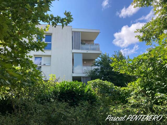 T2 de 49 m² avec terrasse – résidence de 2012 – Vénissieux — photo du bien