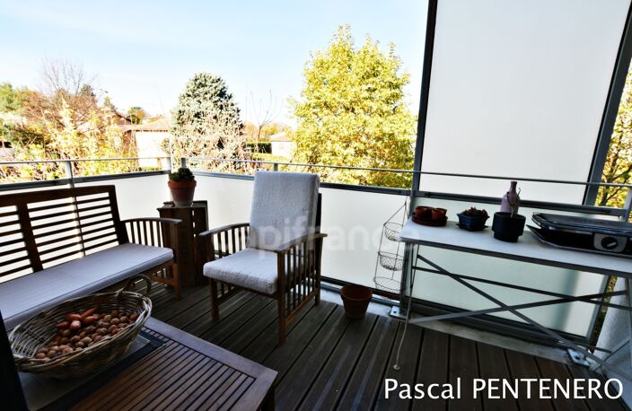 T2 de 49 m² avec terrasse – résidence de 2012 – Vénissieux — photo 5
