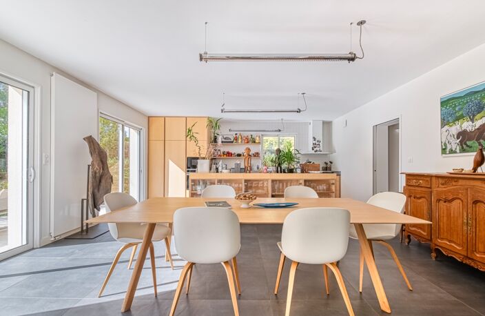 Maison contemporaine de standing dans un environnement très privilégié ! — photo 2