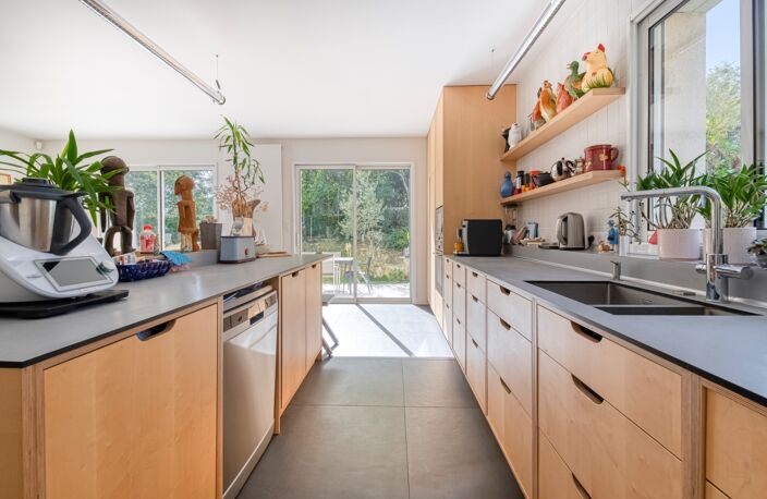 Maison contemporaine de standing dans un environnement très privilégié ! — photo 4