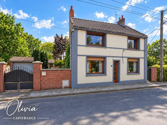 Maison individuelle Semi Plain pied à Vendre — photo du bien