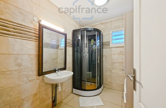 VENTE A TERME – Villa contemporaine de 119m2 avec piscine – Bas de la Bretagne, Saint-Denis — photo 2