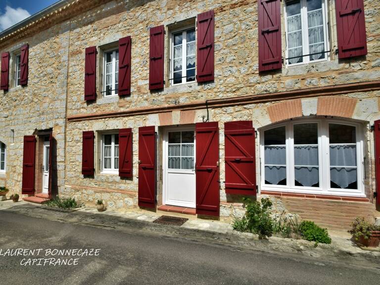 Dpt Tarn et Garonne (82), à vendre proche de MAUVEZIN et BEAUMONT DE LOMAGNE  maison T5 — photo 1