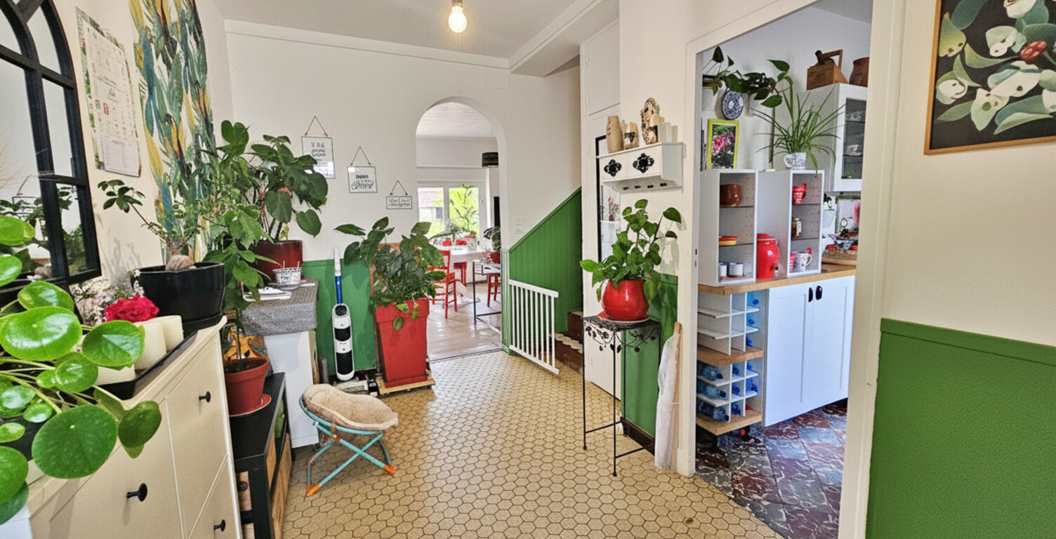 Maison de ville de 80 m², 3 pièces avec jardin et terrasse — photo 1
