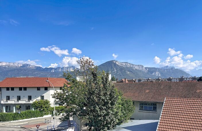 EXCLUSIVITÉ -  ANNECY T3 - 66,5 m² avec balcon et vue montagne — photo 4