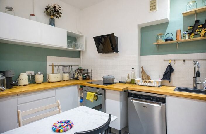 À vendre Appartement T3 de 55m² à MARSEILLE 1ER ARRONDISSEMENT — photo 4