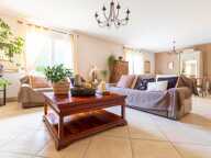 BELLEFOND SUR SON SUPERBE TERRAIN DE 731 M2 MAISON 6 PIECES DE 166 M2 — photo 2