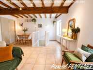 T3 de charme de 63 m² au cœur de Villars-les-Dombes – poutres apparentes – gare à 3 min à pied — photo 3