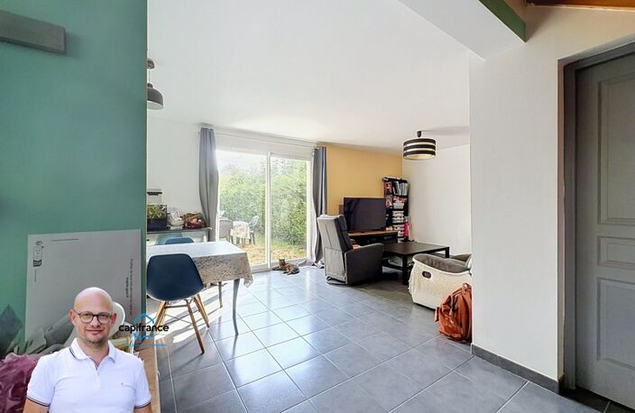 Maison 3 chambres – Jumelée par le garage – Terrain d'environ 450 m² – Saint-Genix-les-Villages — photo 5