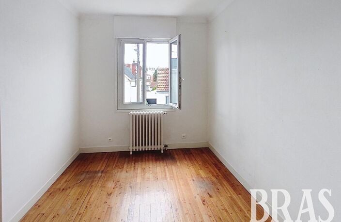 Maison T6 de 144m² sur terrain de 308m²  avec garage et annexe — photo 3