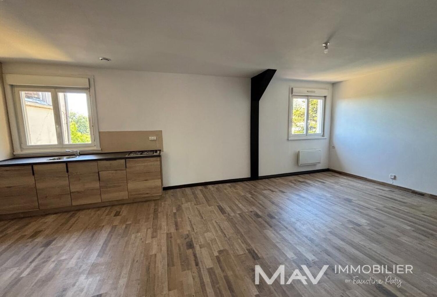 CLAIRMARAIS - T3 DE 54,40M² AVEC UNE PLACE DE PARKING — photo 1