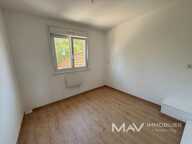 CLAIRMARAIS - T3 DE 54,40M² AVEC UNE PLACE DE PARKING — photo 4