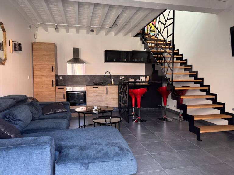 Maison T2 meublée de 41m² avec stationnement — photo 1