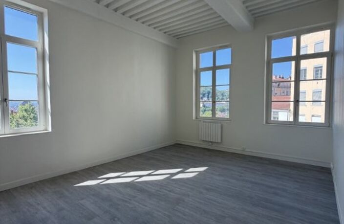 T3 — photo 2