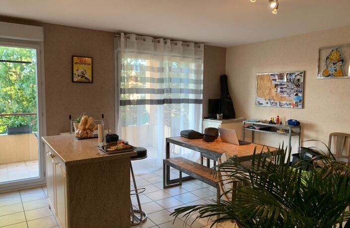 Appartement Villefranche Sur Saone 2 pièces 48.06 m2 — photo 2