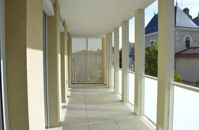 À LOUER – T3 RÉCENT AVEC GRANDE TERRASSE ET GARAGE – ANSE — photo du bien