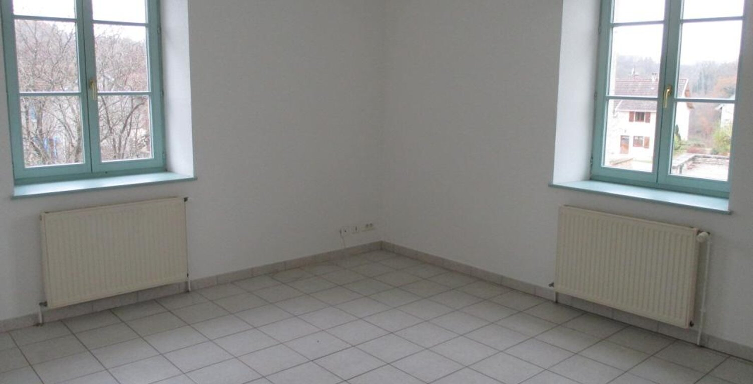   À LOUER – Appartement T3 de 72 m² – Vy-lès-Filain — photo 1