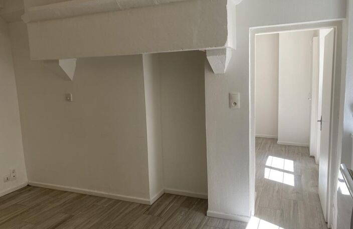   Appartement T1 de 27,22 m² – Cuisine équipée – 375 € charges comprises — photo 4