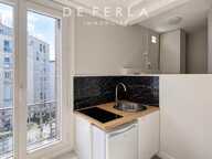 JAURÈS - Studio en dernier étage refait à neuf — photo 3