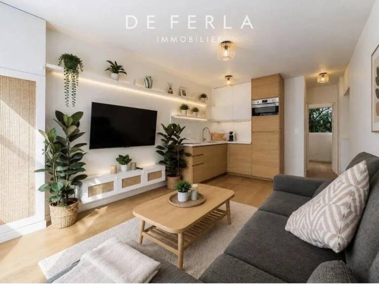 Vente Appartement Paris 15ème • Saint-Lambert - 348 000 € - Parking — photo 1