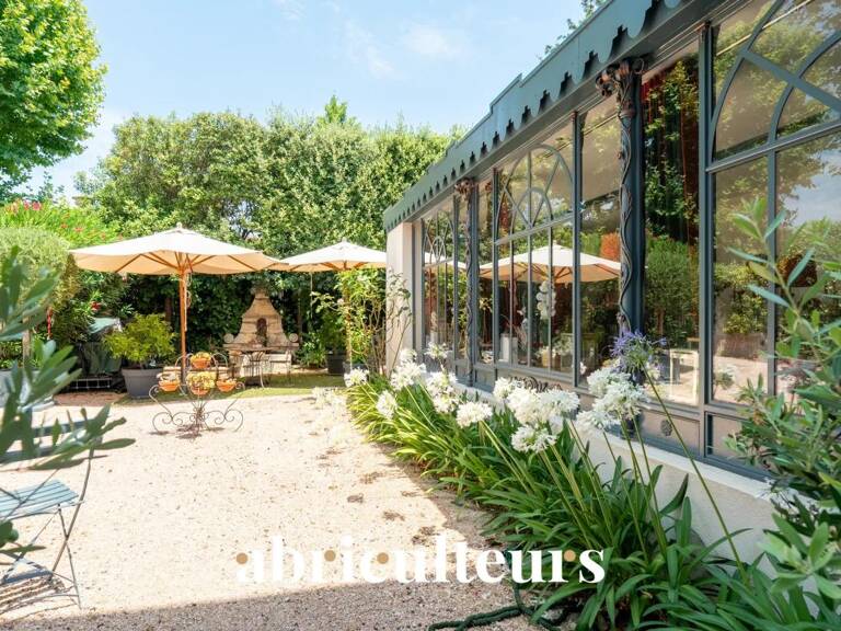 Demeure historique de 395 m² dans l'ancien relais de chasse d'Albertas en vente à Bouc-Bel-Air(13320) — photo 1