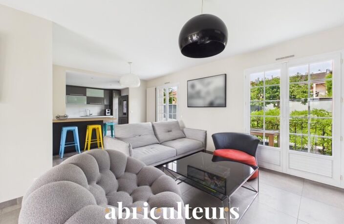 Maison familiale individuelle avec jardin - 6 pièces - 185 m² - Ormesson-sur-Marne — photo 5