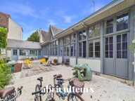 À deux pas de la cathédrale, vaste maison de 250 m² au calme absolu, agrémentée d'une terrasse d'exception et d'un studio indépendant - Chartres (28000) — photo 2