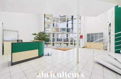 Bureaux à louer  à 1 h de Paris - Près de Chartres (28630) — photo du bien
