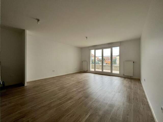 FRANCONVILLE : appartement F3 (65 m²) à louer — photo du bien