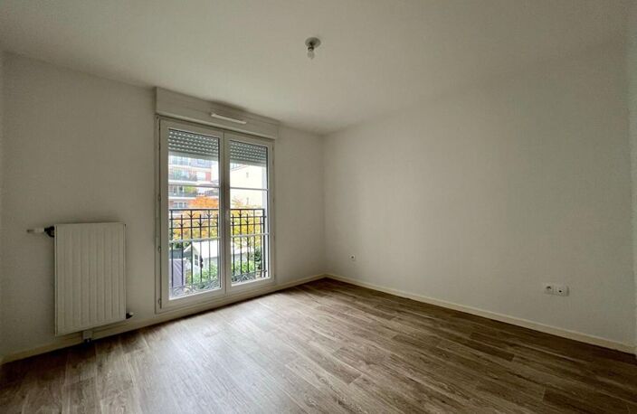FRANCONVILLE : appartement F3 (65 m²) à louer — photo 3