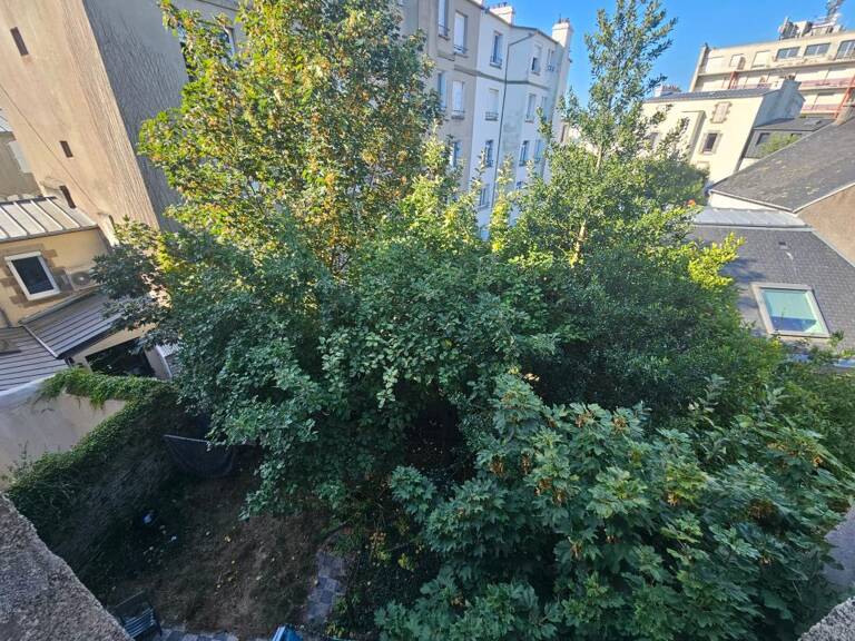 Appartement À Vendre — photo 1