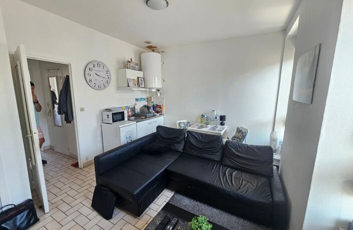 Appartement À Vendre — photo 2