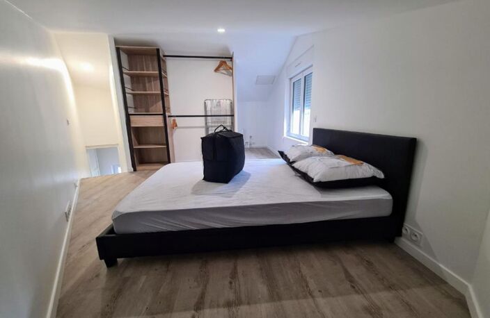 Appartement À Louer meublé à Chabanais — photo 4