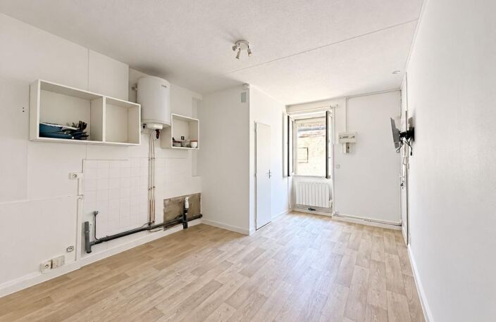 Appartement À Louer — photo 3
