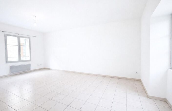 Appartement à vendre Villeneuve-lès-Avignon 2 pièces 58 m², cave — photo 3
