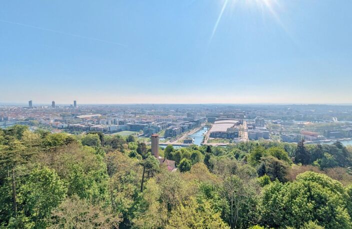 Vue magnifique sur tout Lyon 3 chambres — photo 2