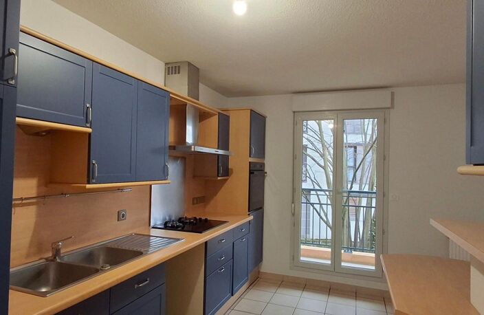 Francheville le Bas, T4, 90 m² rénové — photo 2