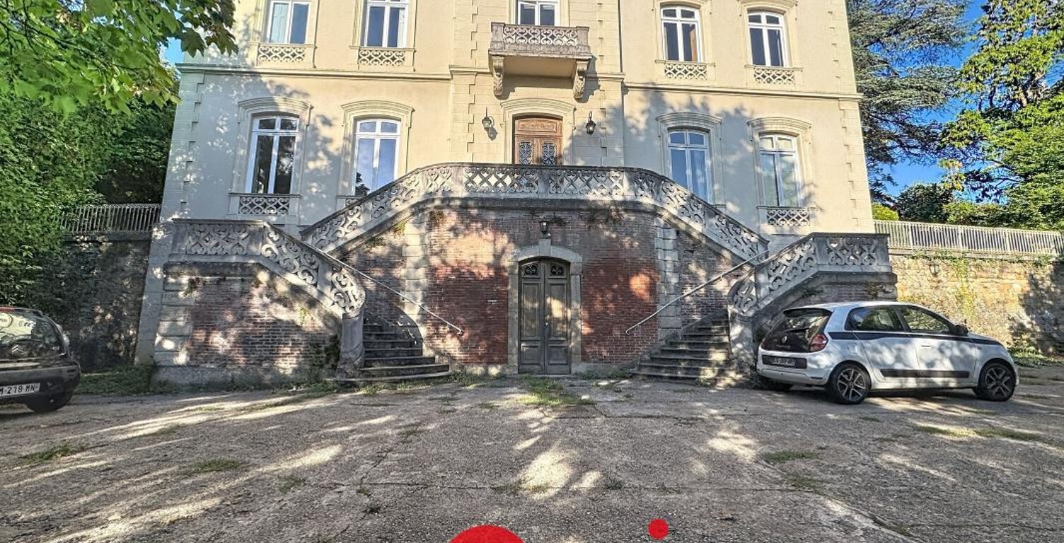 Appartement bourgeois de 106 m² dans bâtisse de caractère | Quais de Saône (La Mulatière) — photo 1