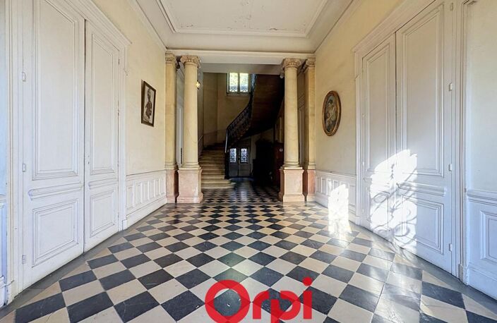 Appartement bourgeois de 106 m² dans bâtisse de caractère | Quais de Saône (La Mulatière) — photo 2