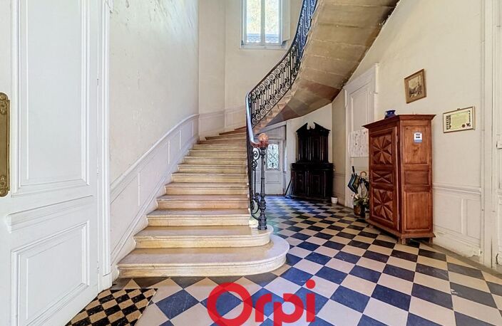 Appartement bourgeois de 106 m² dans bâtisse de caractère | Quais de Saône (La Mulatière) — photo 3