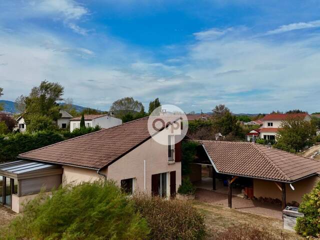 Maison À Vendre — photo du bien