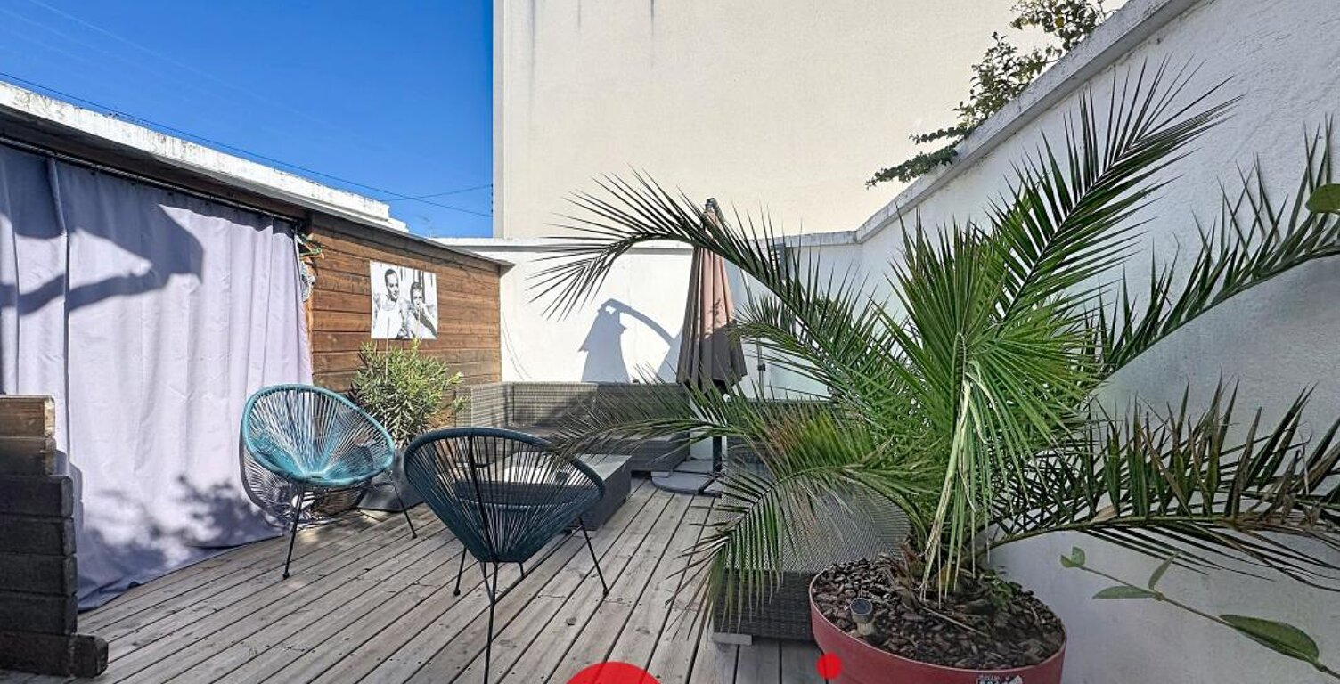 Maison Quartier du Perron, 2 chambres + bureau, jardin — photo 1
