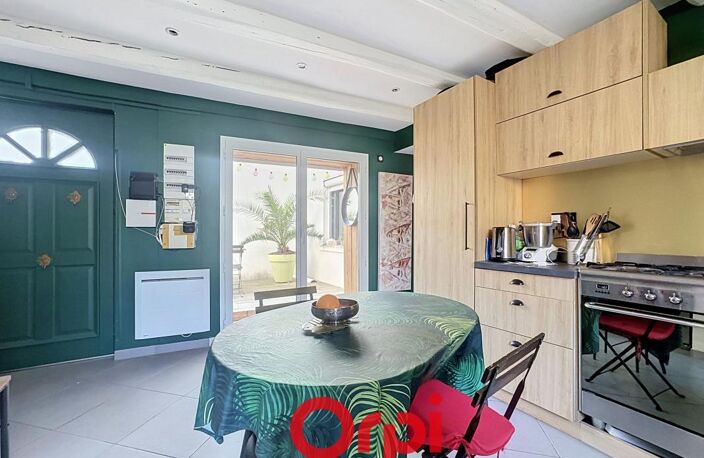 Maison Quartier du Perron, 2 chambres + bureau, jardin — photo 3