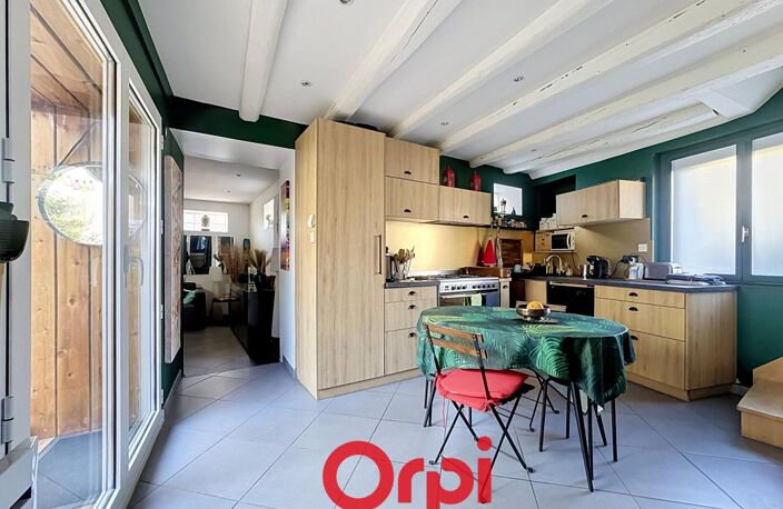 Maison Quartier du Perron, 2 chambres + bureau, jardin — photo 4