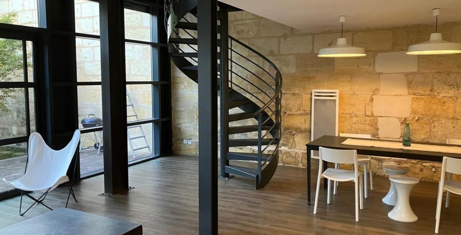 Magnifique loft meublé à louer — photo 1