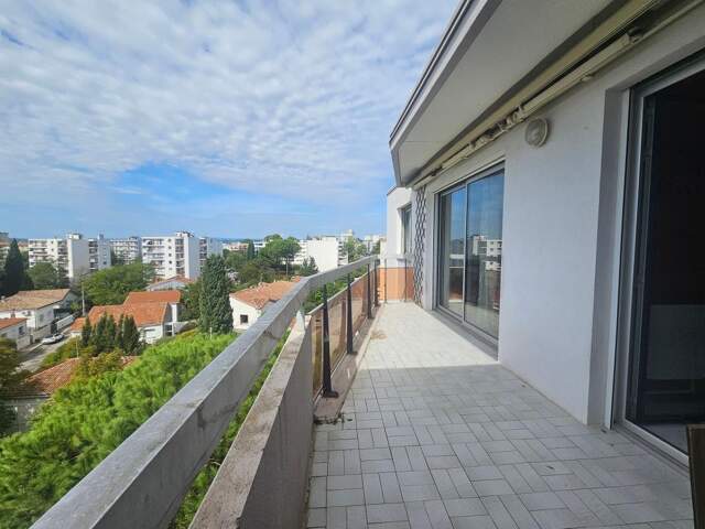 Montpellier (Alco) - T3 lumineux en dernier étage avec terrasse & vue dégagée — photo du bien